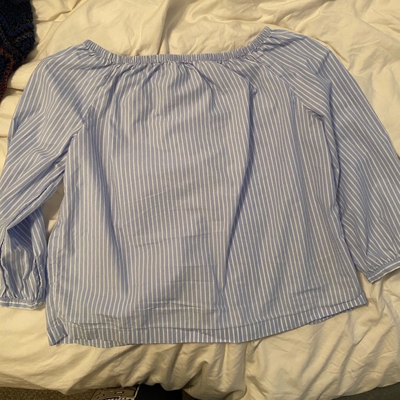 Poplin Off Shoulder Top - Picture 2 of 5